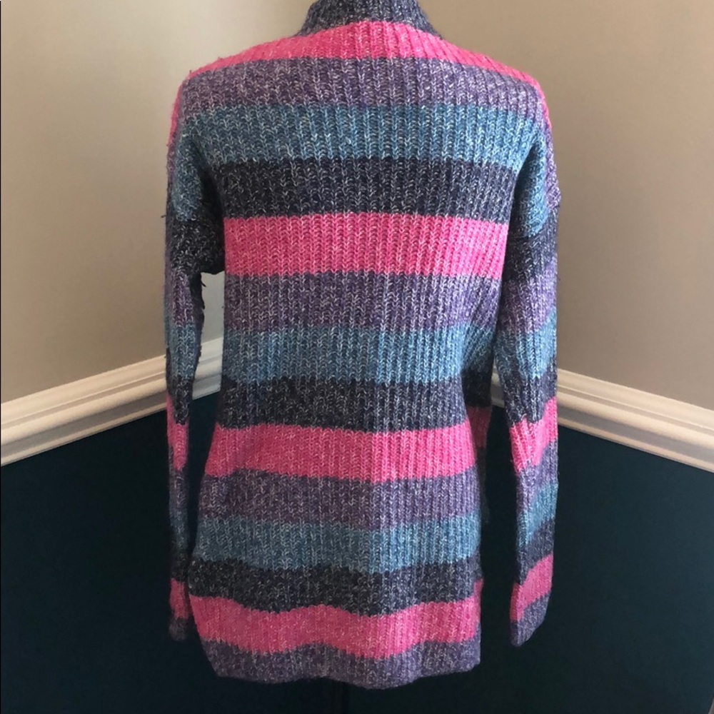 GAP Sweater - Picture 3 of 4